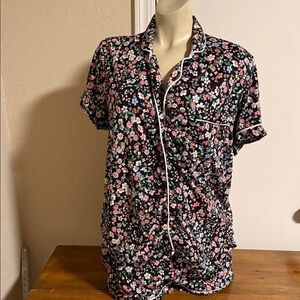 Charming Floral Women's Pajama Set